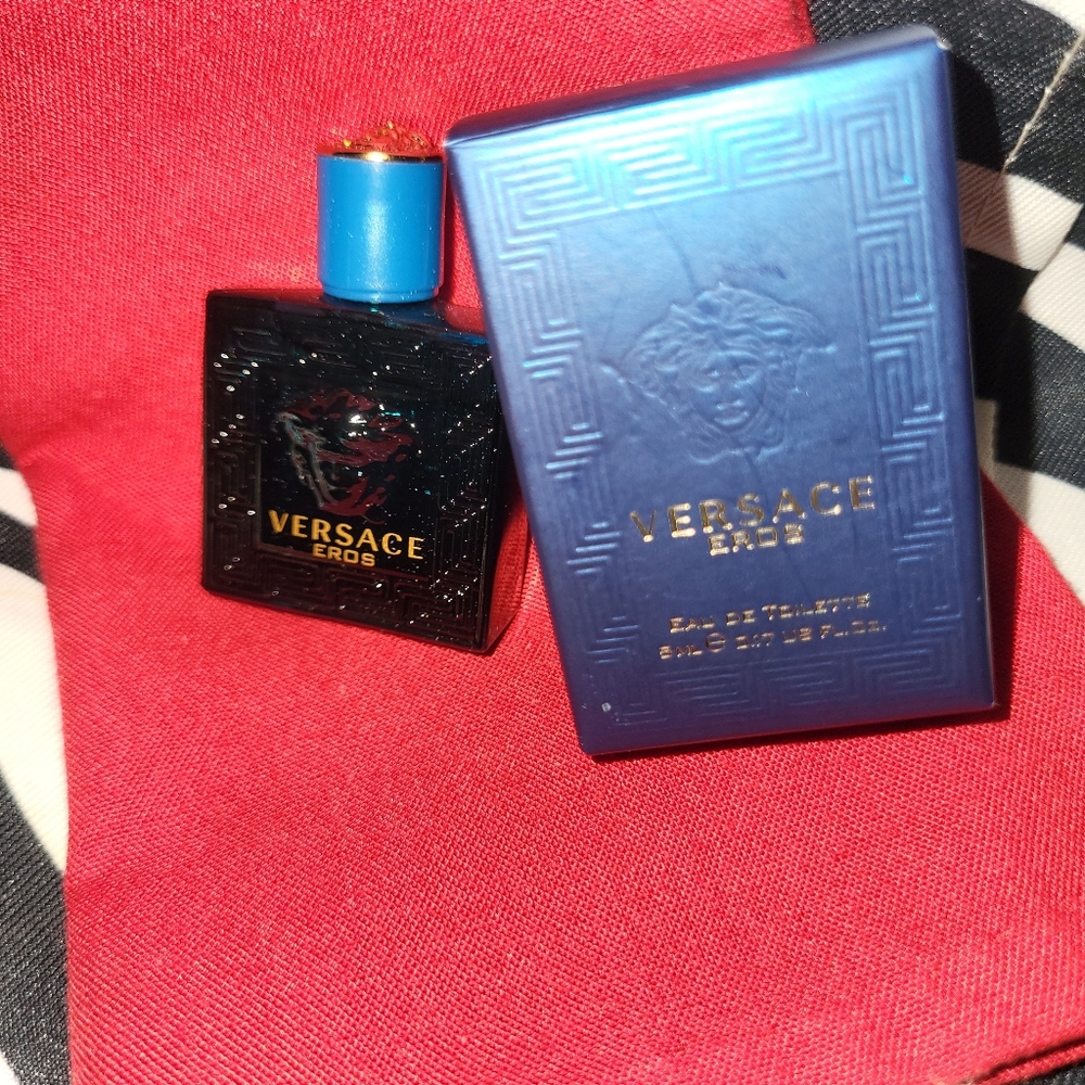 Men's Cologne (VERSACE EROS) - Picture 2 of 6